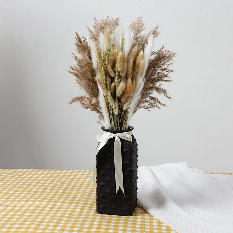 Natural Dried Pampas Grass Bouquet