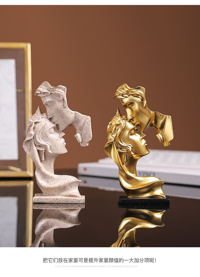 Lovers Statue Mini Resin Crafts Sculpture